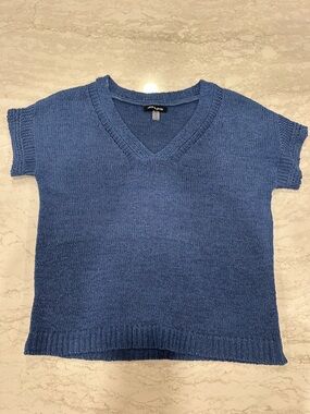Cable & Gauge Women's Blue V-Neck Short Sleeve Sweater
